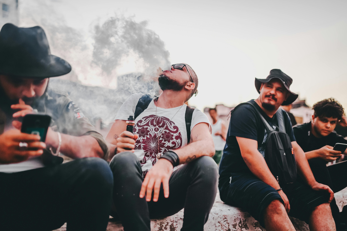 How Many Bottles of Vape Juice Do You Actually Need Per Week?